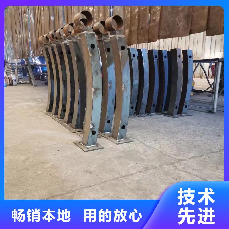 护栏,防撞护栏好品质用的放心选择我们没错