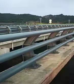 护栏多年经验值得信赖