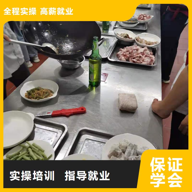 烹饪培训学校装载机铲车叉车驾驶培训学校实操培训手把手教学