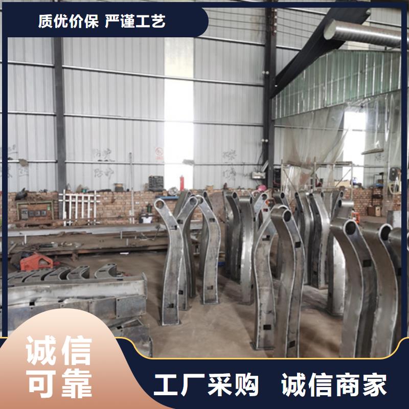 高速不锈钢复合管护栏产地直销多种规格供您选择
