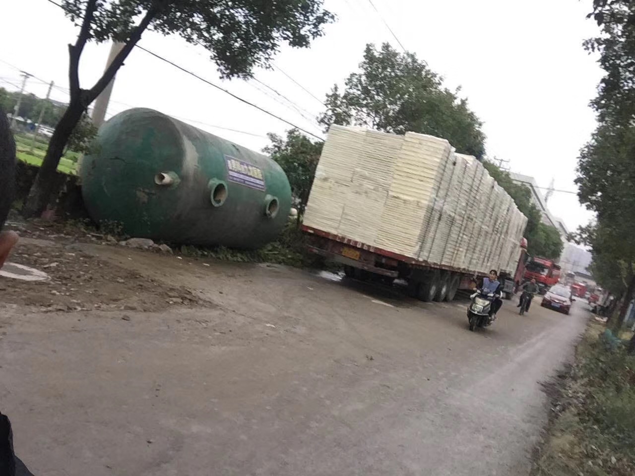 水箱多种优势放心选择
